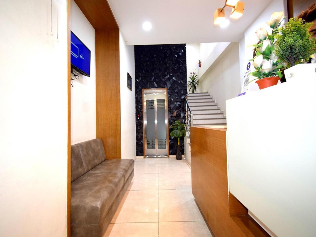 Hotel Embassy Kalol エクステリア 写真