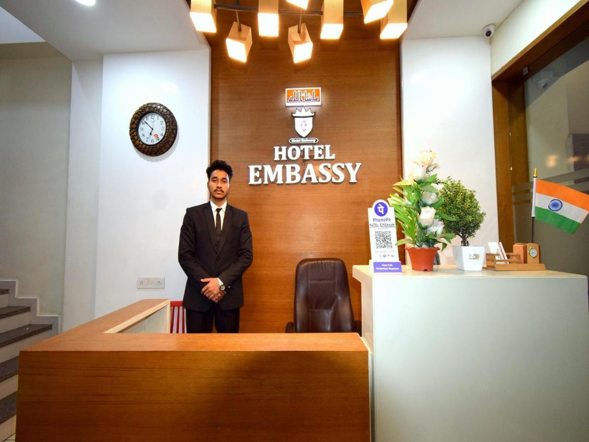 Hotel Embassy Kalol エクステリア 写真